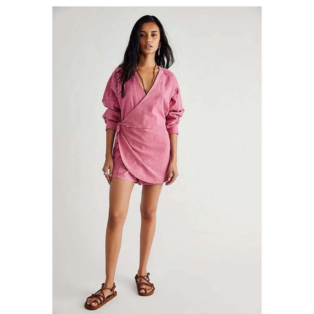 Free People Pink Women's Shorts Skort - size 0